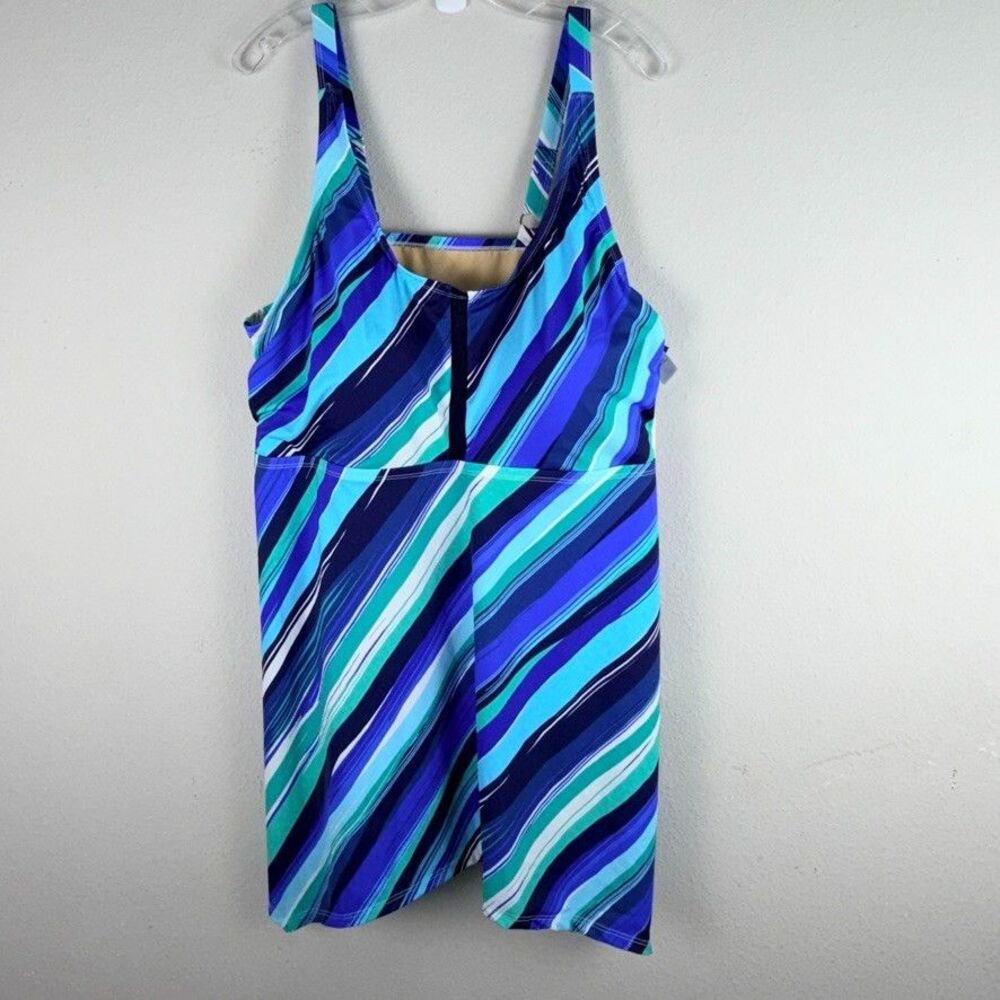 New SWIMSUITS FOR ALL Tankini Swim Top Womens Plus Size 24 Flowy Beach Resort